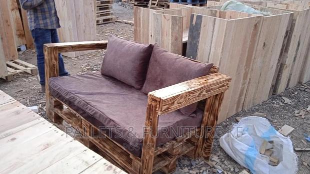 2 Seater Pallets Sofa - thumbnail 2
