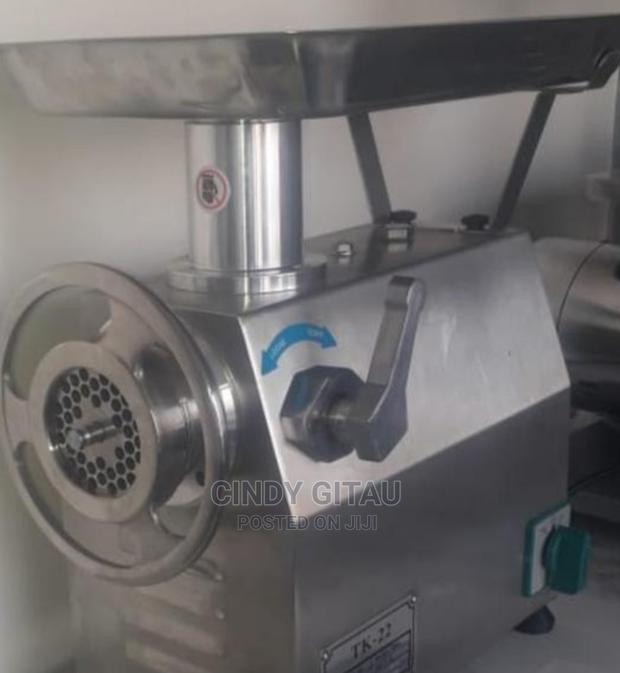 Effective M22 Meat Mincer With Reverse