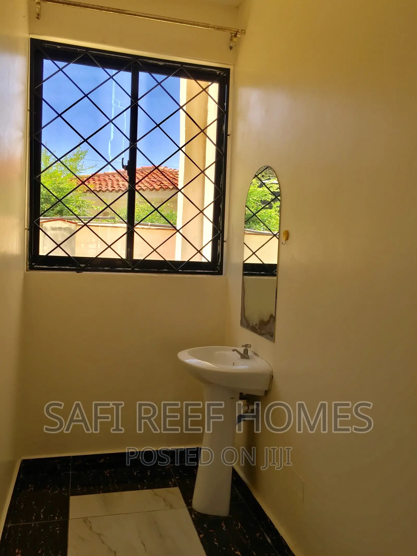 3bdrm Apartment in Nyali for rent