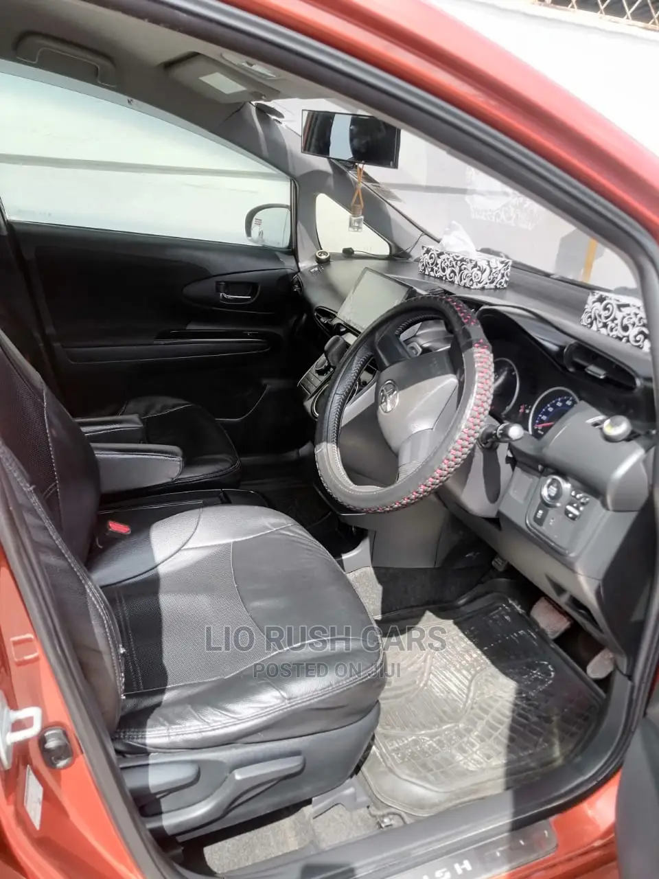 Toyota Wish 2013 Orange