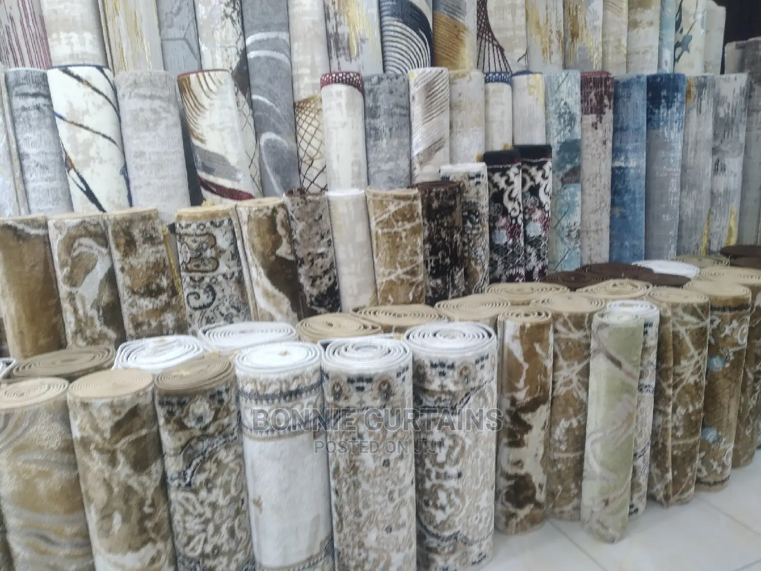 Carpets and Curtains on Sale in Affordable Prices