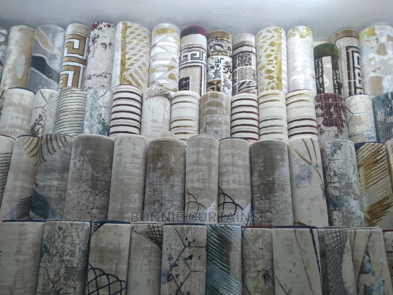 Carpets and Curtains on Sale in Affordable Prices
