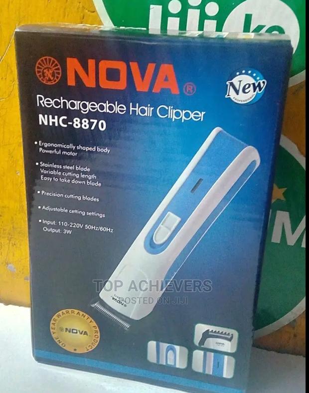 Modern Nova Rechargeable Shaver - main view