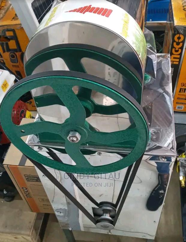 Sugarcane Juicer (Quality Assured)