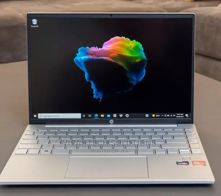 New Laptop HP Pavilion 13 8GB AMD Ryzen 5 SSD 512GB