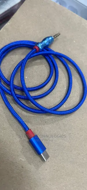 Usb C-Aux Cable.