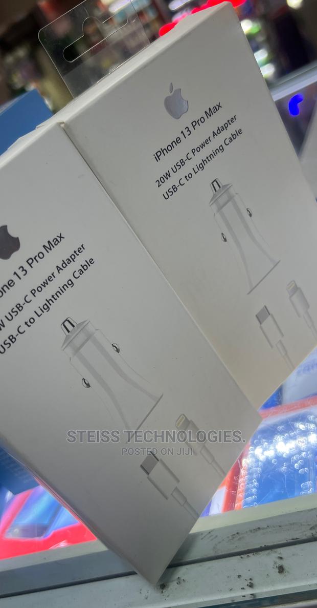 iPhone 13pro Max Car Charger. - main view
