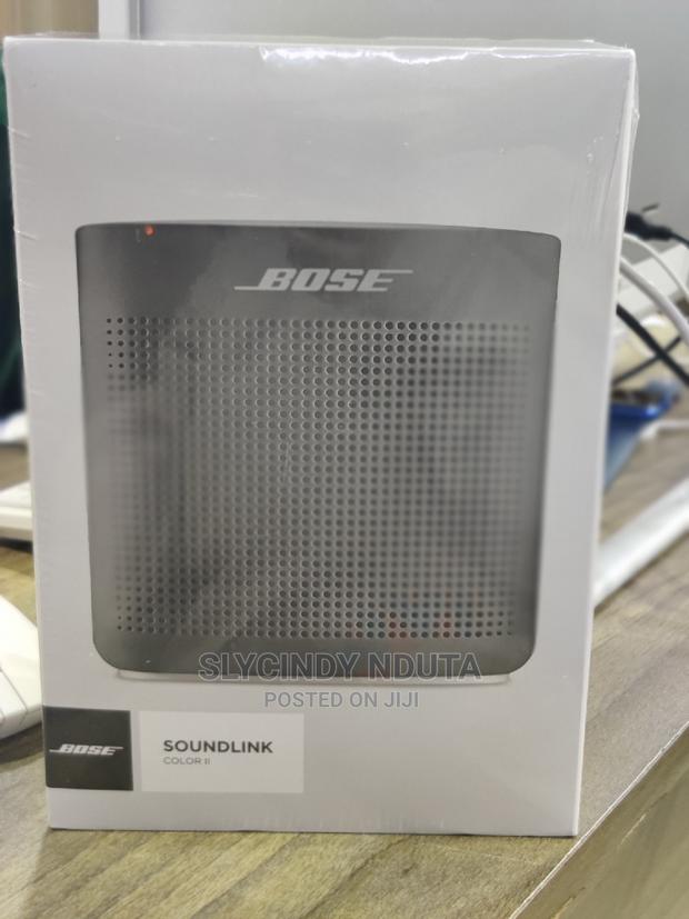 Bose Soundlink Colour 11
