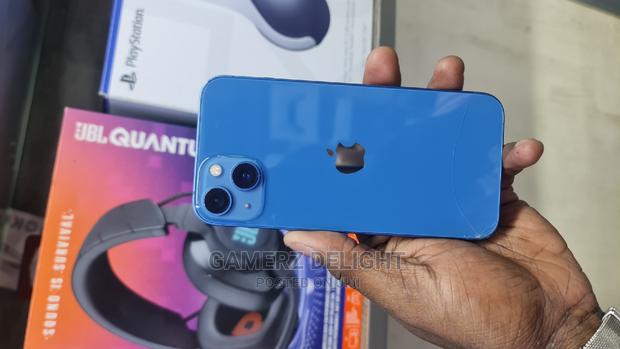 Apple iPhone 13 128 GB Blue - thumbnail 3