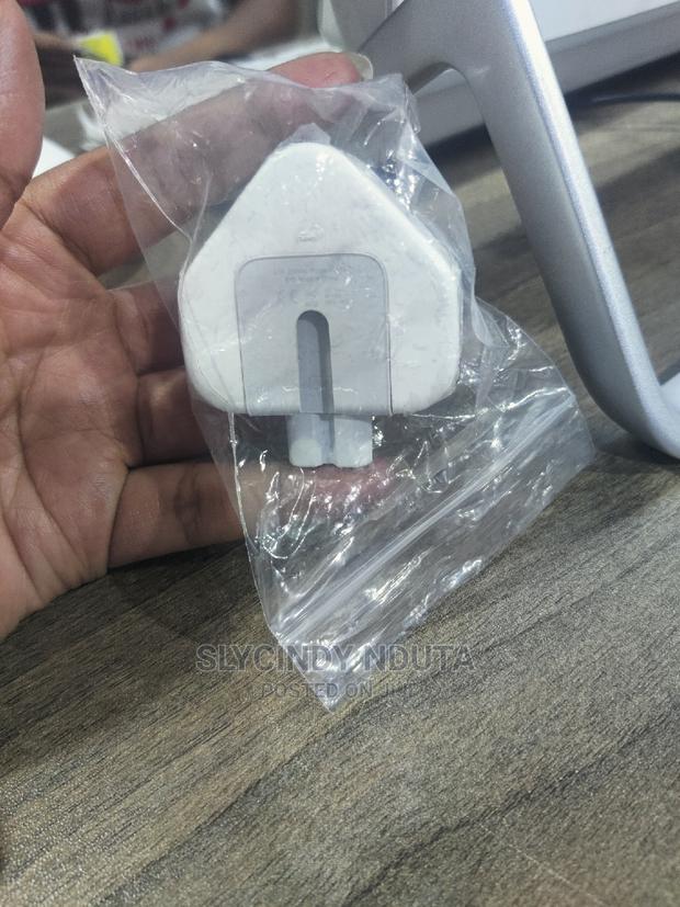 Original Adapter for Macbok Charger - thumbnail 2