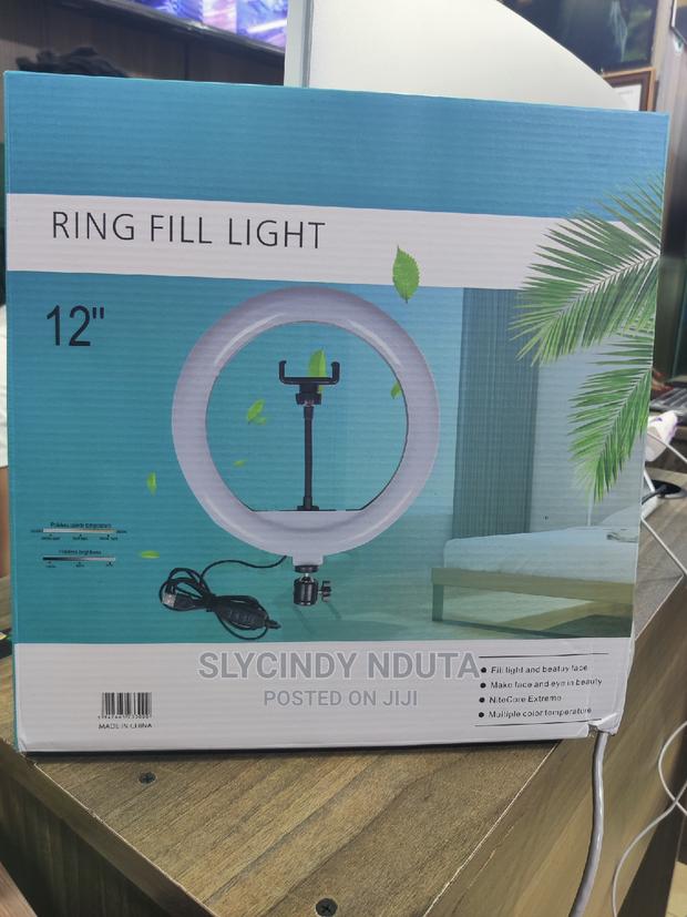 Ring Fill Light - main view