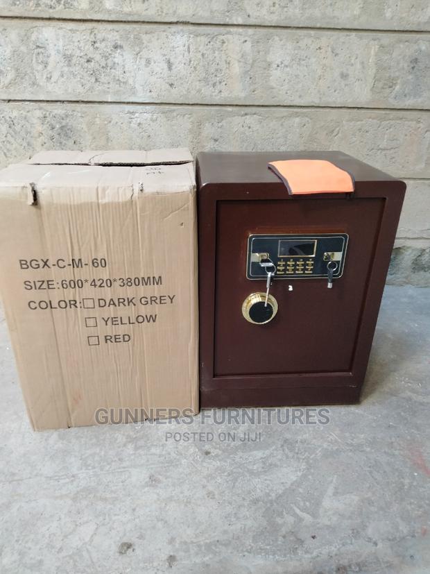 Safes Boxes 60kgs.