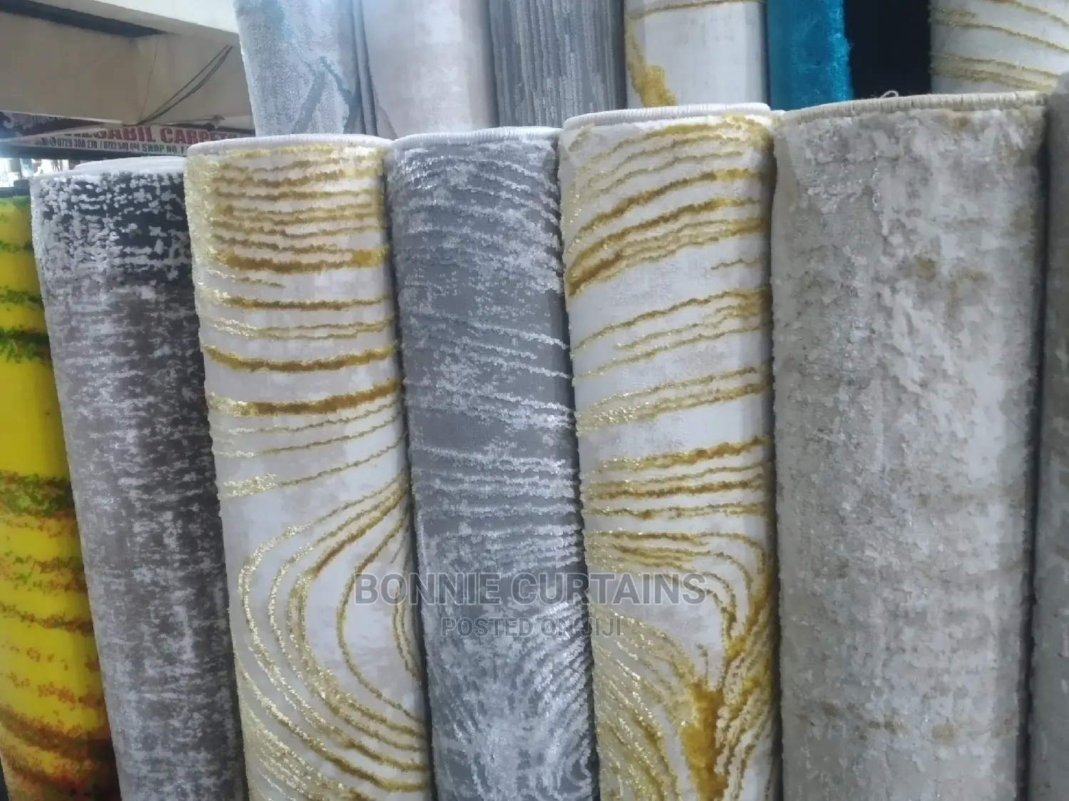 Curtains Carpets on Sell in Affordable Prices