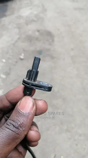 Nissan Front Abs Sensor