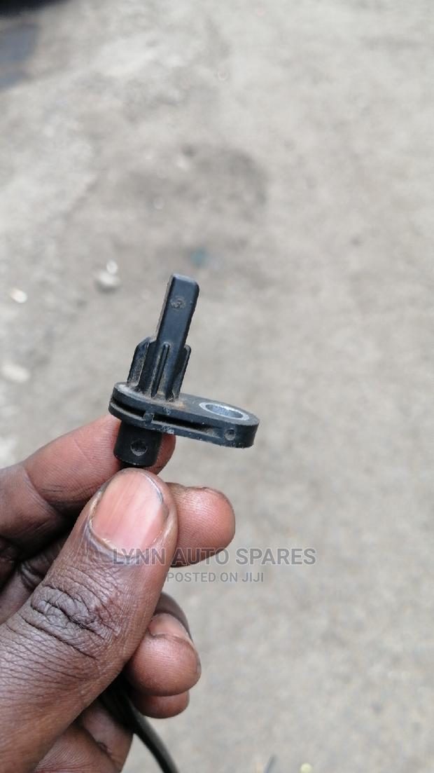 Nissan Front Abs Sensor - thumbnail 2