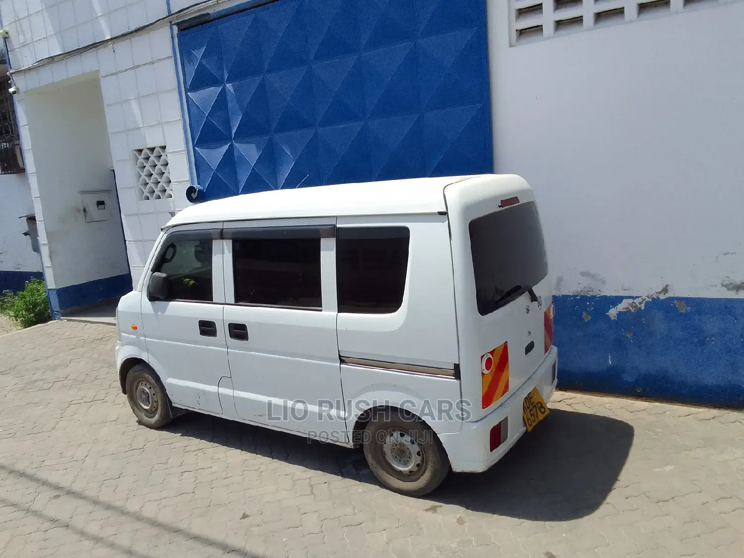 Suzuki Every Wagon 2015 White