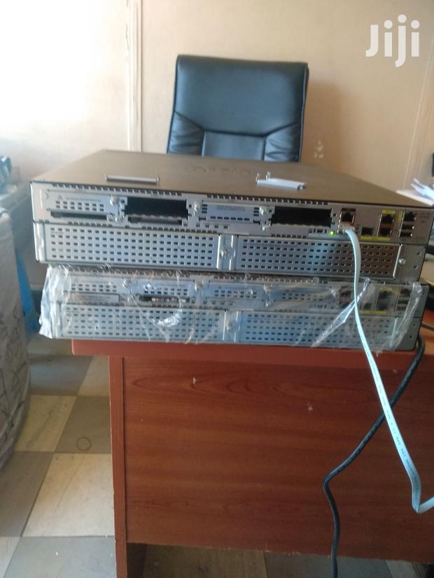 Cisco Router 2921 - thumbnail 2