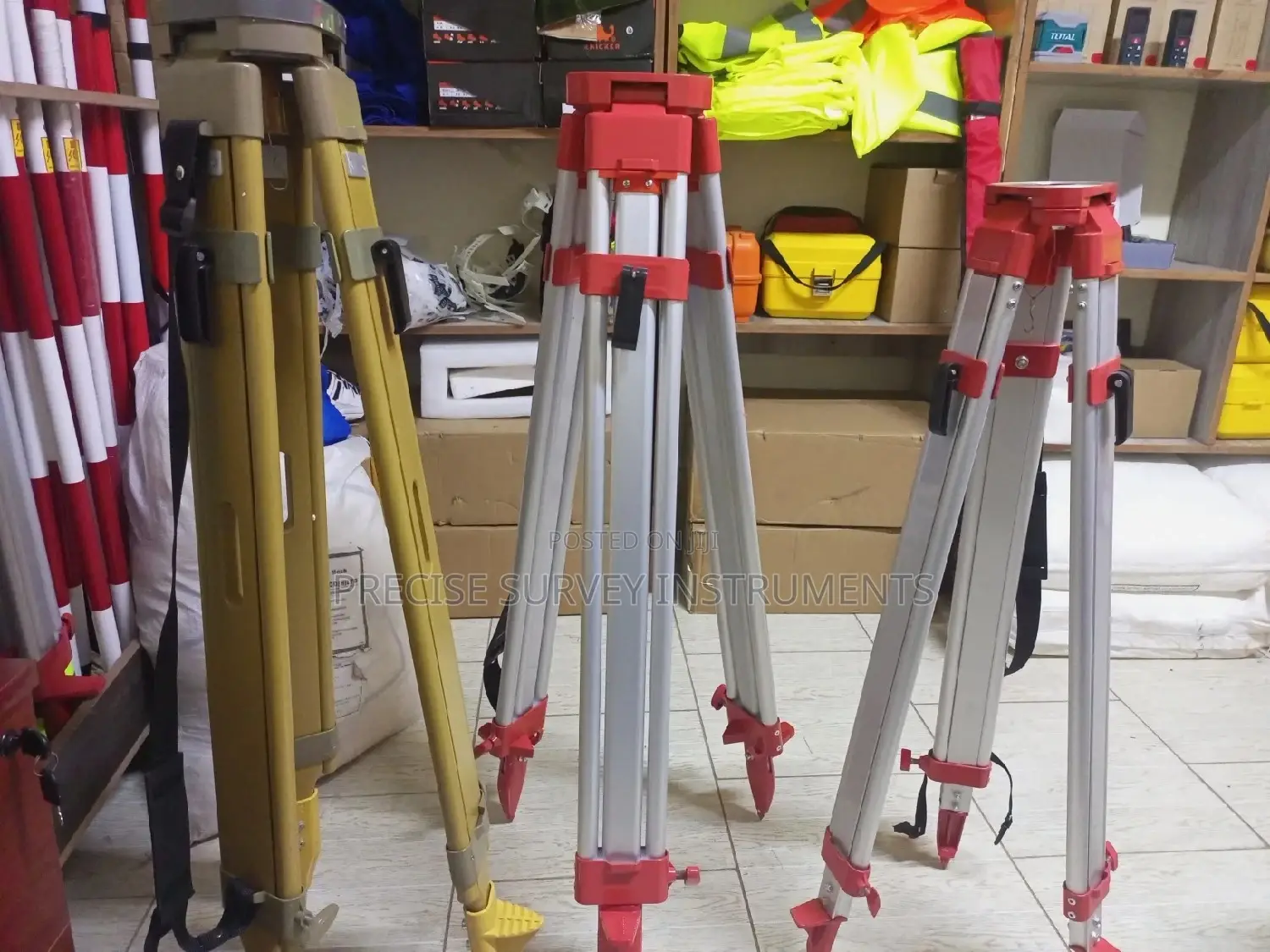 Tripod Stands (Alluminium and Wooden Stands)