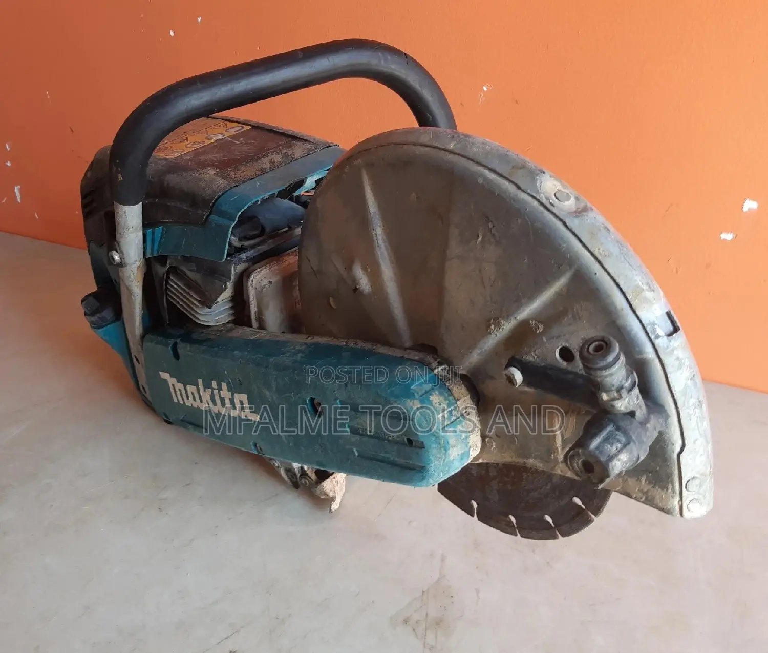 Concrete/Tamac Cutter- Genuin Makita Petrol Engine 14" Ex-uk