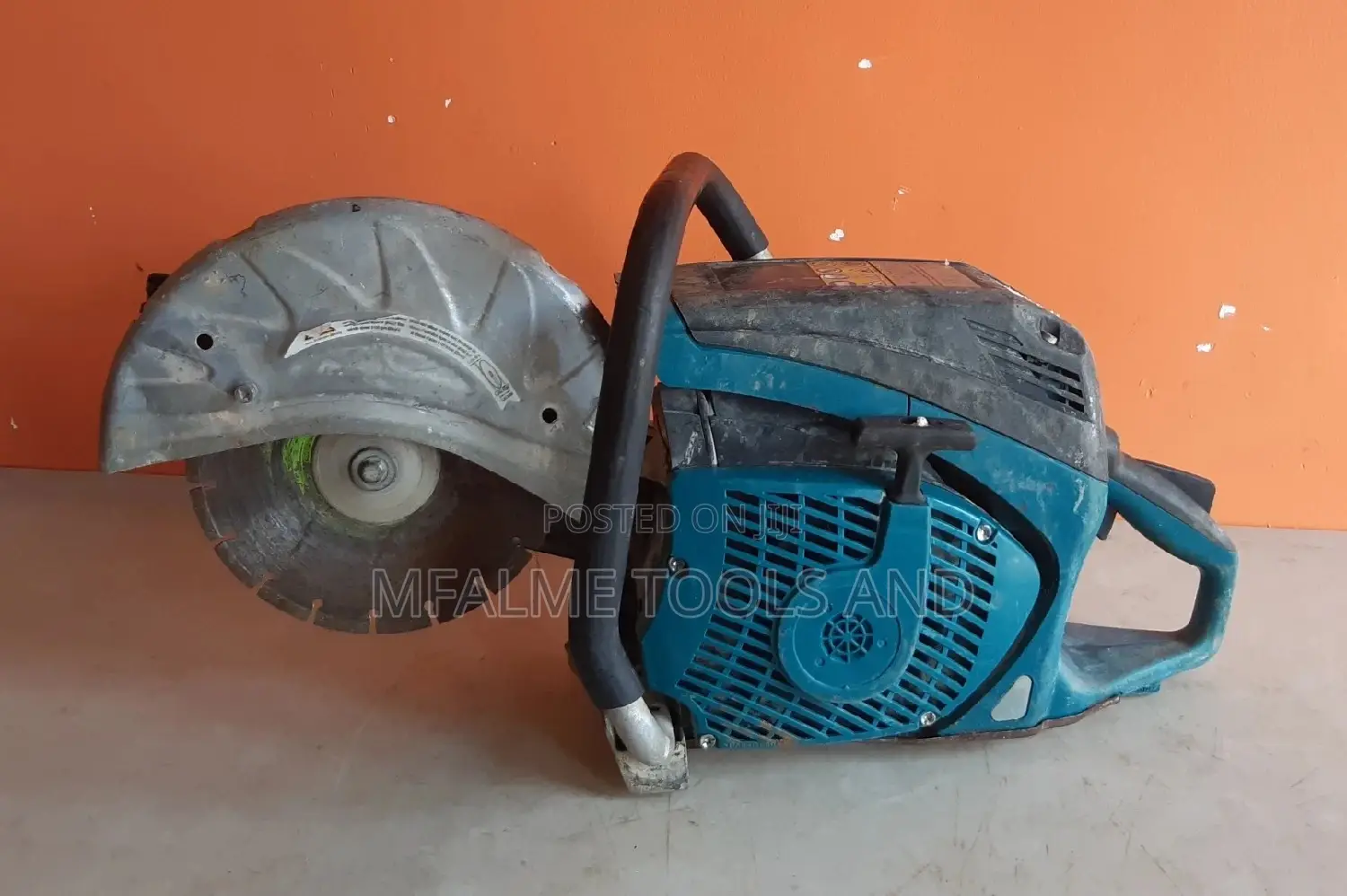 Concrete/Tamac Cutter- Genuin Makita Petrol Engine 14" Ex-uk