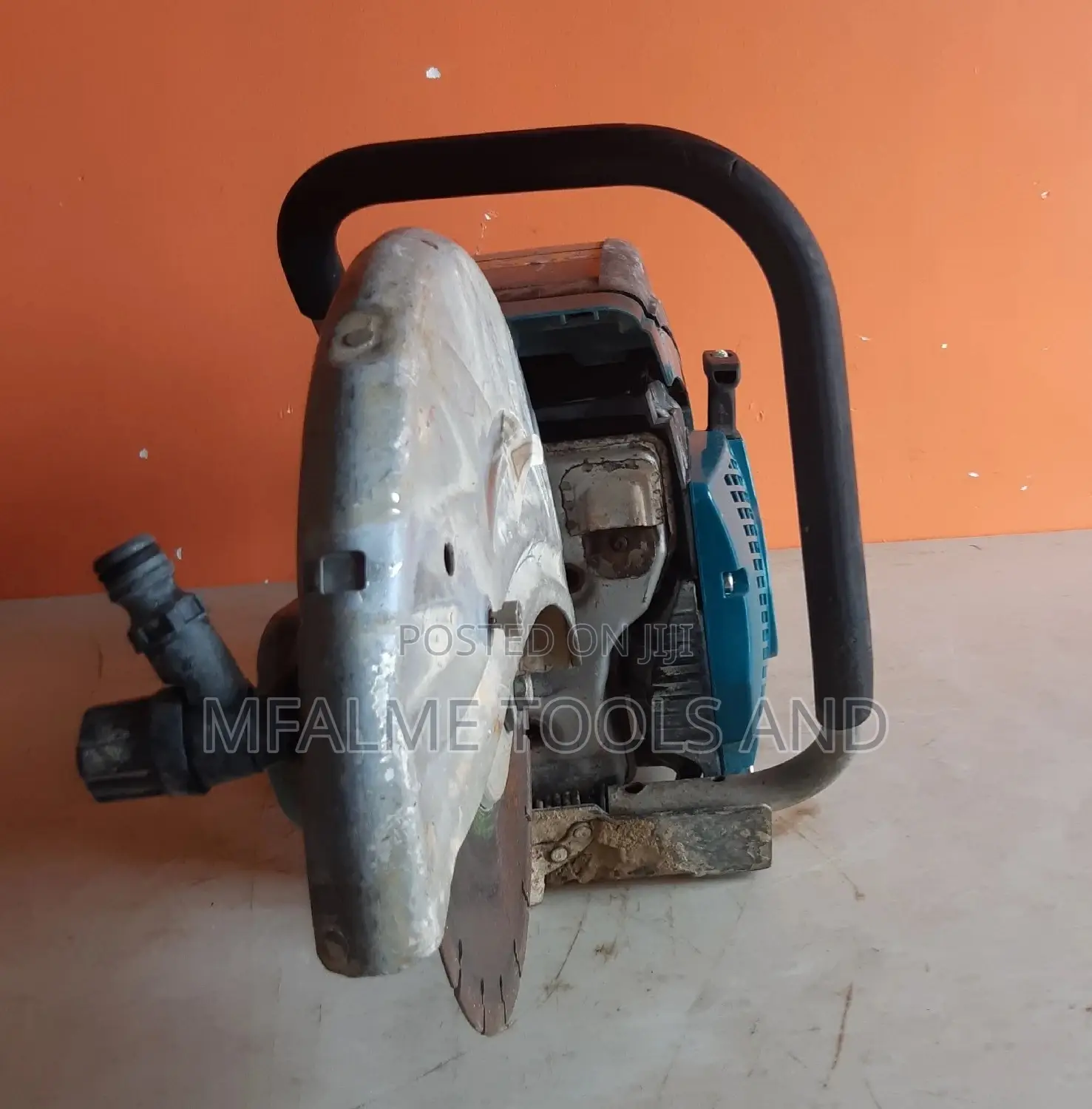 Concrete/Tamac Cutter- Genuin Makita Petrol Engine 14" Ex-uk