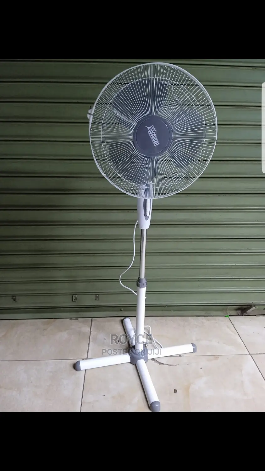 *Redberry 16 Inches Stand Fan
