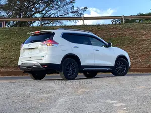 Nissan X-Trail 2015 Pearl