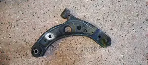 Toyota Passo Arms