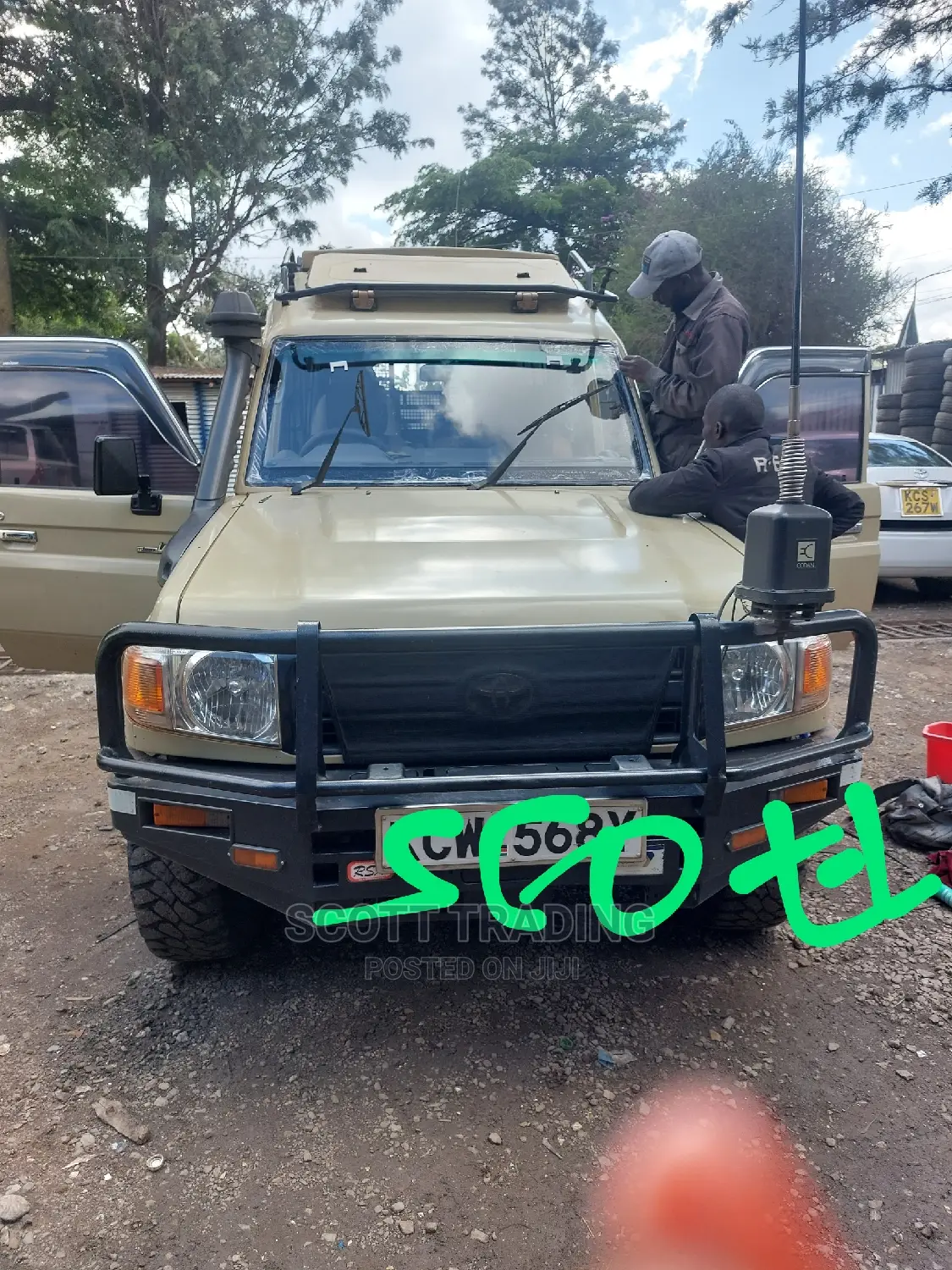Landcruicer Fj79 Front Windscreen