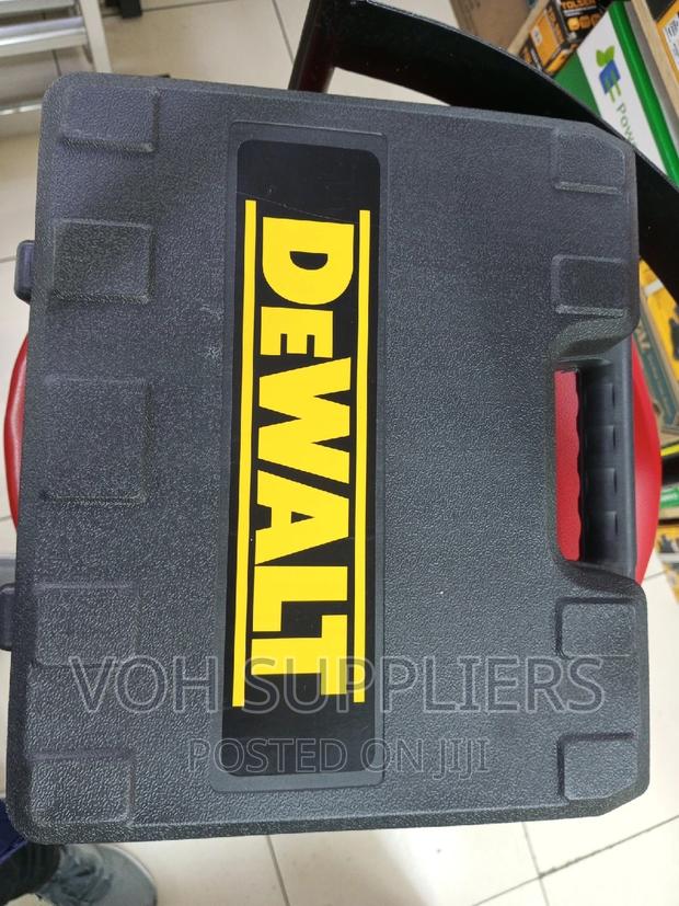 Dewalt 36v Cordless Drill With Hammer - thumbnail 4