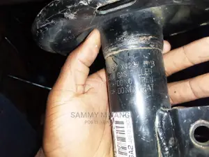 Toyota Noah Front Shocks Kyb