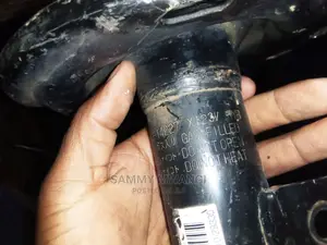 Toyota Noah Front Shocks Kyb