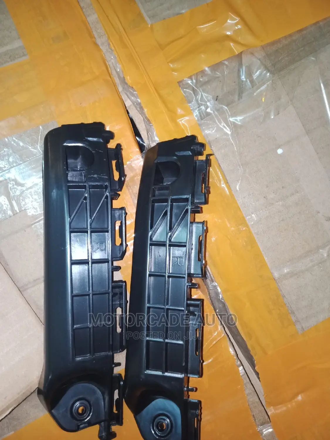 Bumper Slide Toyota Vitz Jewella