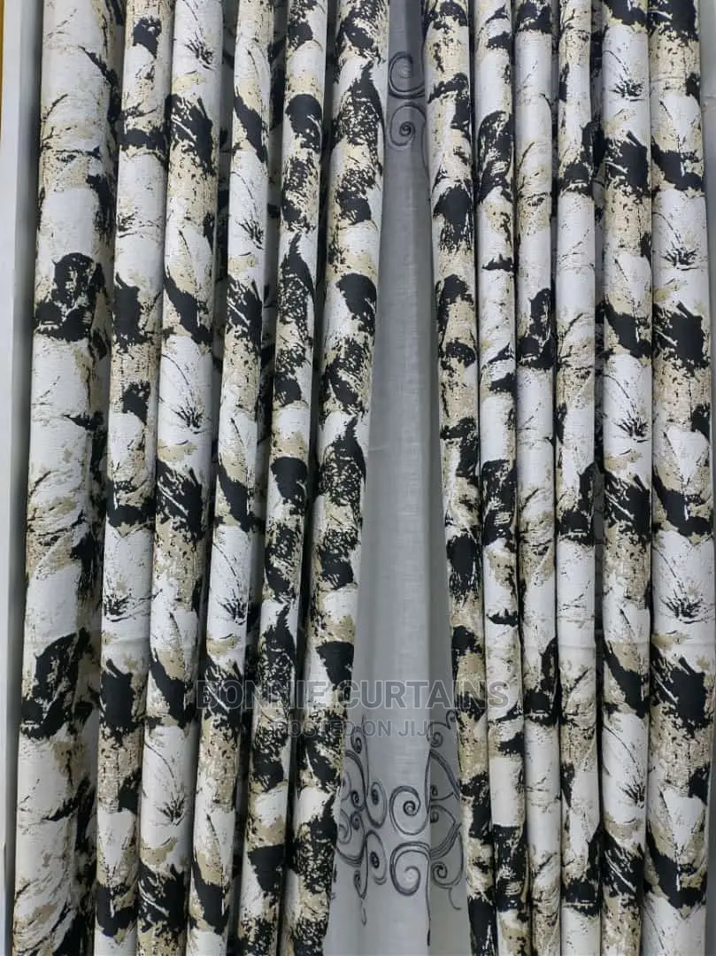 Shears and Curtains Available in Affordable Prices