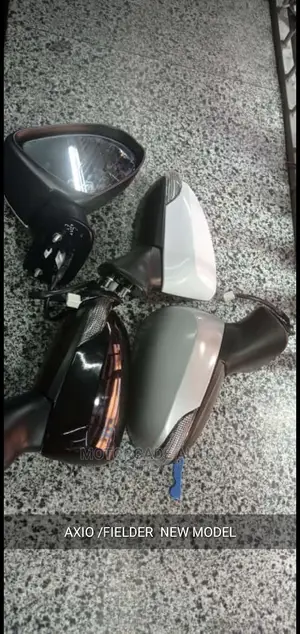 Fielder/Axio Side Mirror 2012+