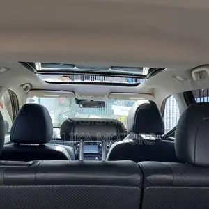 Toyota Noah 2016 Brown