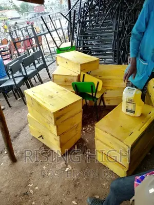 Top Great Quality School Lockers and Chairs