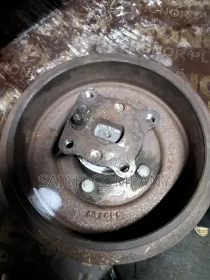Demio 2005 Rear Wheel Hub