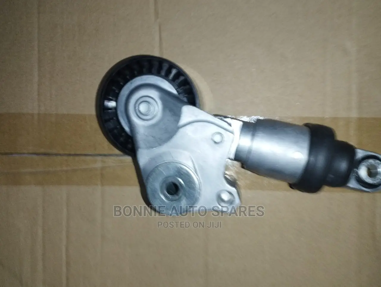 Demio P3 Engine Tensioner