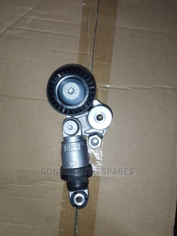 Demio P3 Engine Tensioner - thumbnail 3