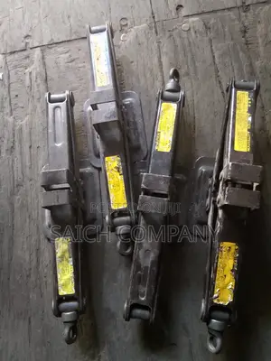 Heavy Duty Scissors Jack 1500kg