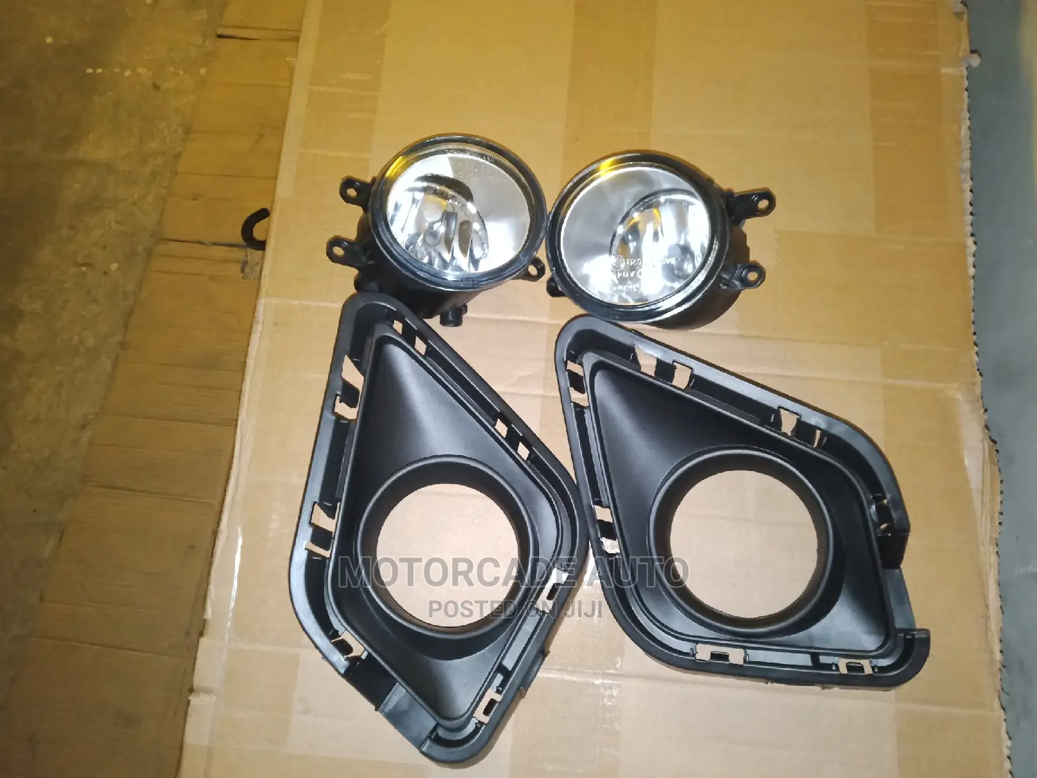 Ractis Fog Light and Covers