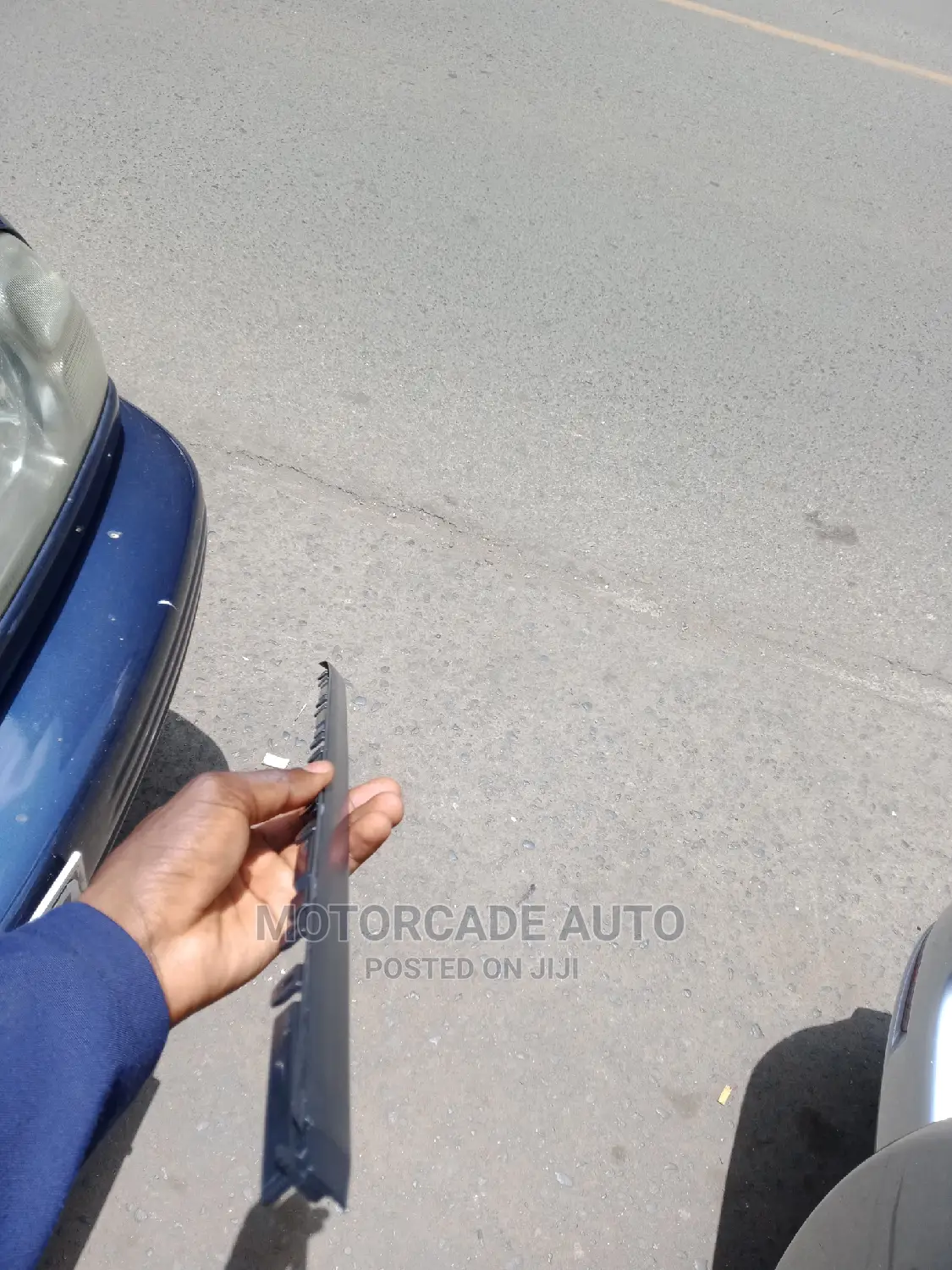 Land Cruiser Prado Grj 150 Windscreen Moulding