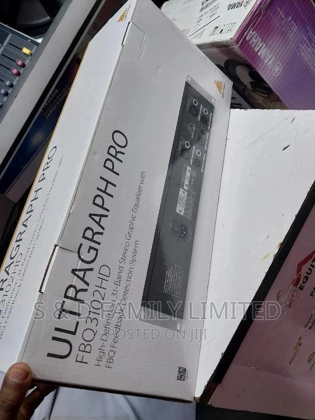 Behringer FBQ3102HD Graphic Equalizer - main view