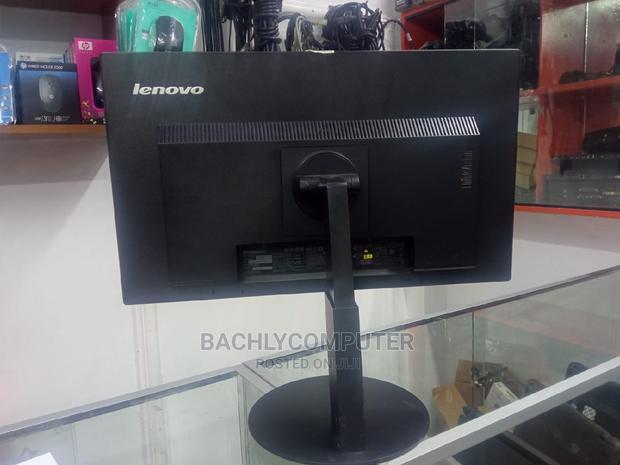Lenovo 22 Inches Display Ultraslim Tft Monitor. - thumbnail 3