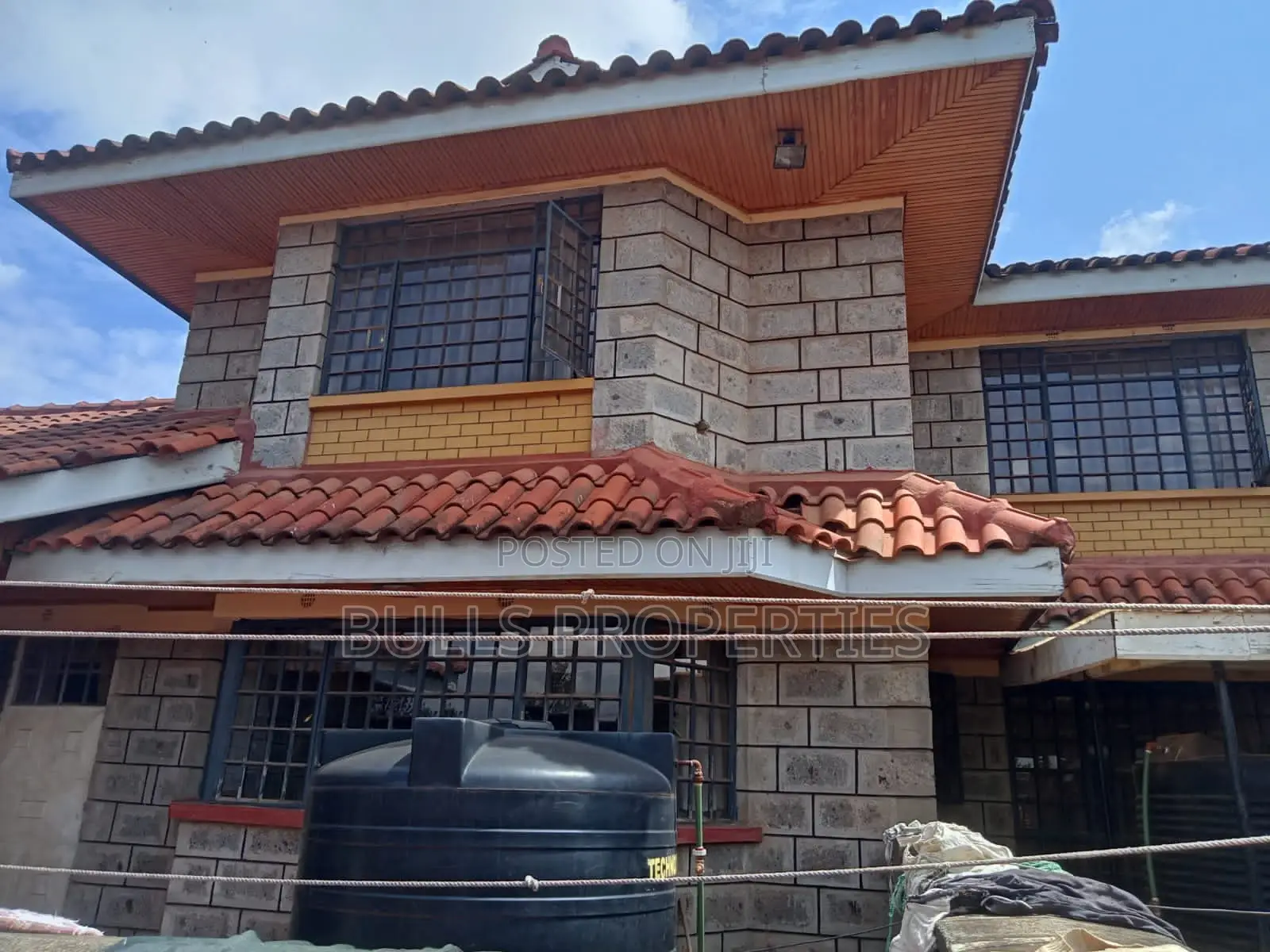 5bdrm Mansion in Garden Estate /Thome for sale