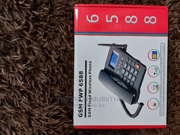 Office /Home DESKPHONE Sq Deskphone Black Deskphone