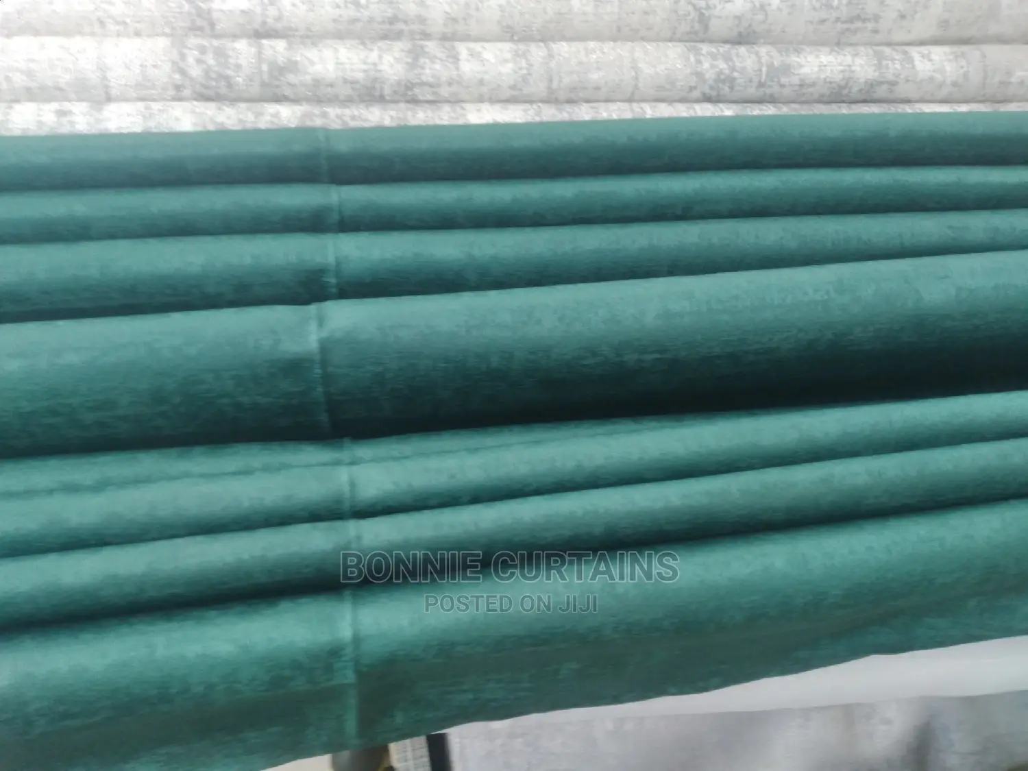 Curtains and Shears Available in Affordable Prices