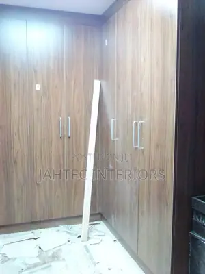 Kitchen Cabinets and Wardrobes Good Workmanship