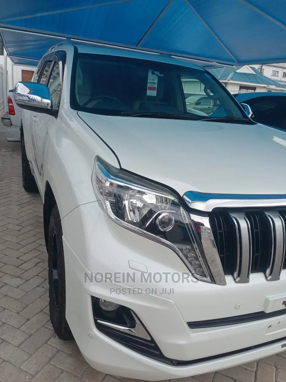 Toyota Land Cruiser Prado 2015 Off White